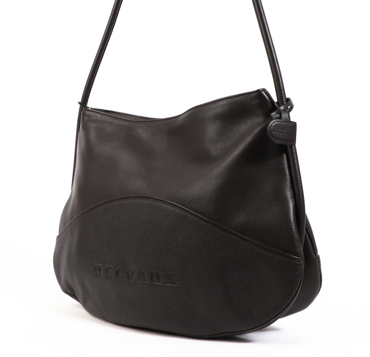 Delvaux Dune Lady Calf Café Crossbody Bag for the best price at Labellov secondhand luxury in Antwerp. We buy and sell your authentic designer bags for the best price.