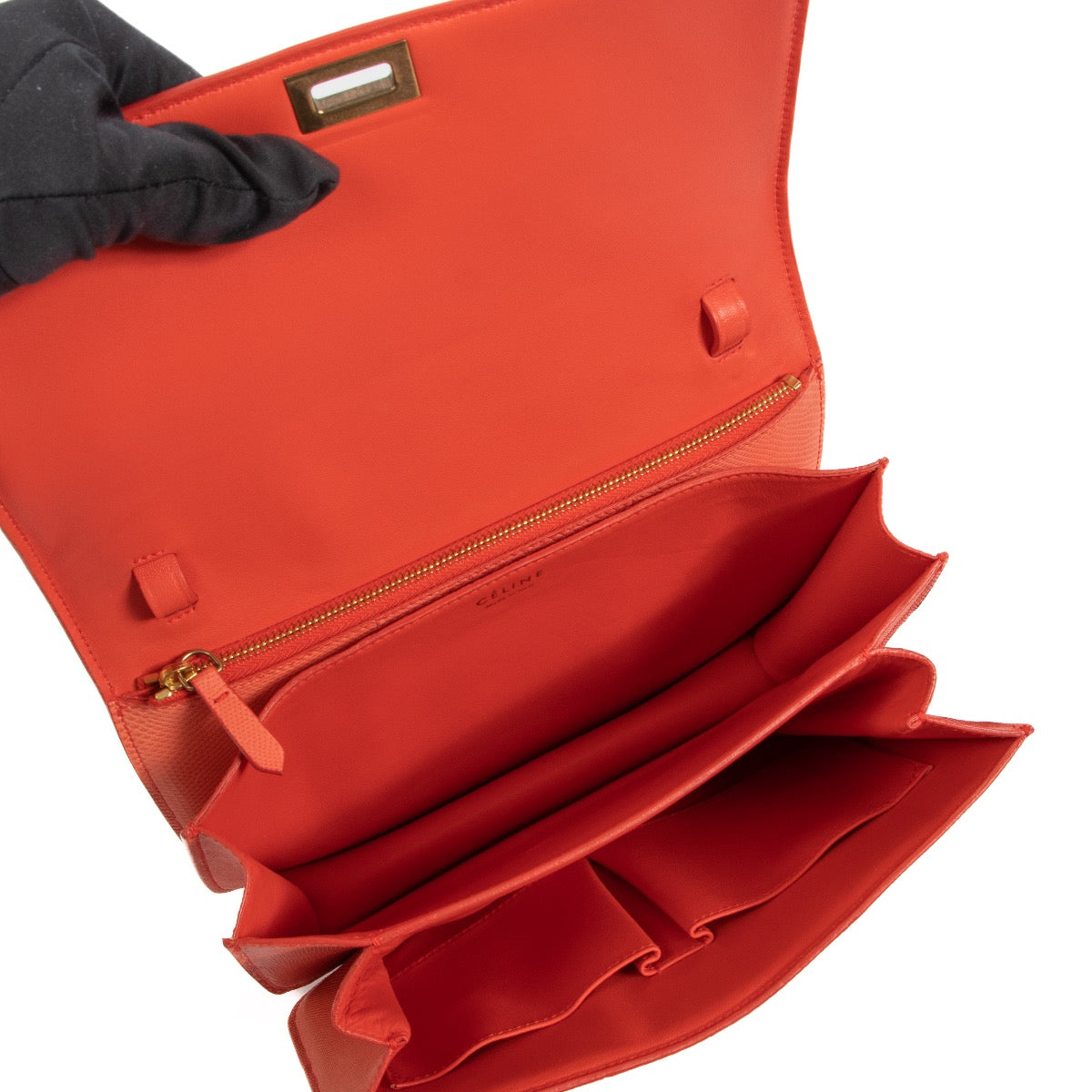 Shop an authentic second hand Céline Salmon Karung Snake Leather Medium Classic Box Bag on Labellov.com