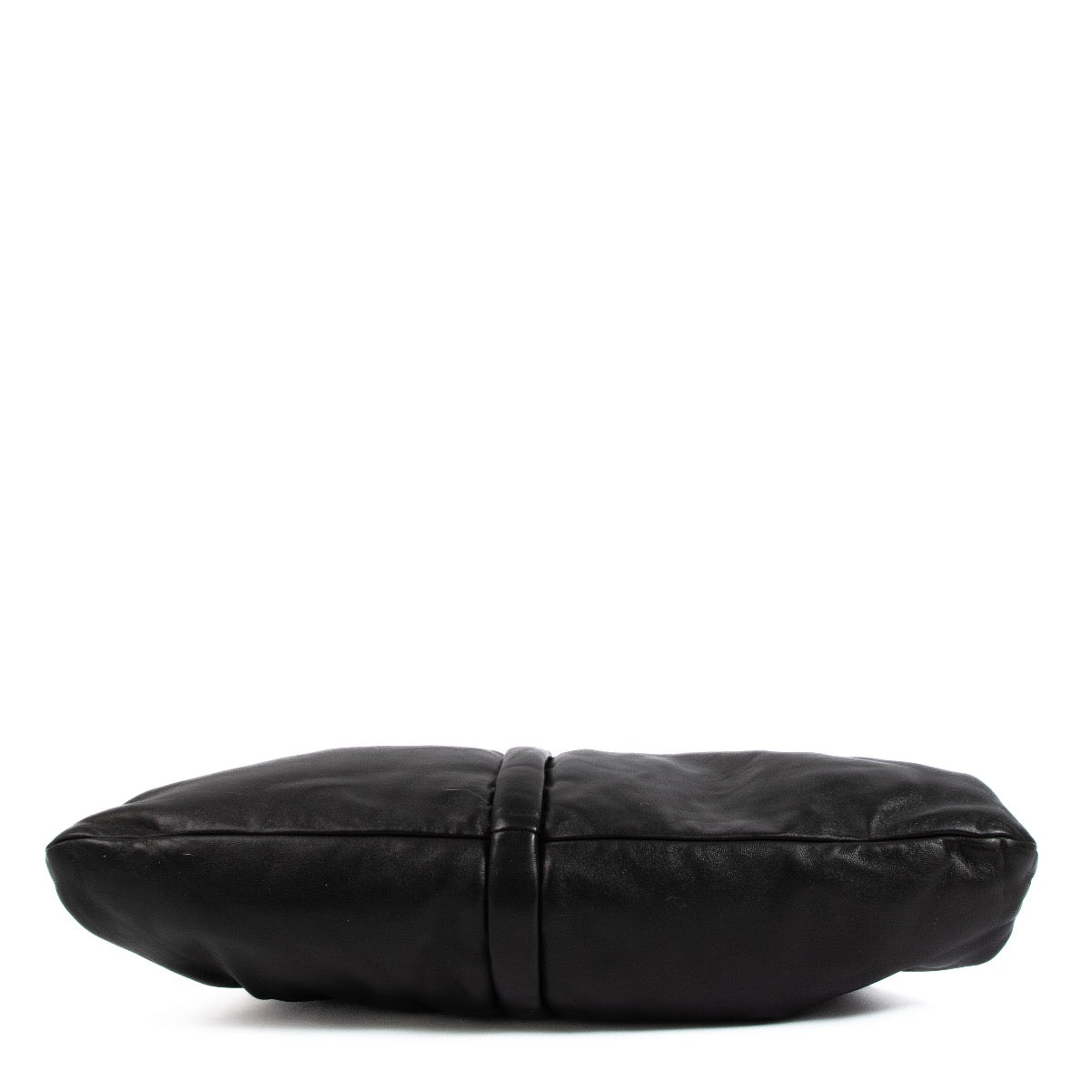 Pochette Chanel en cuir noir
