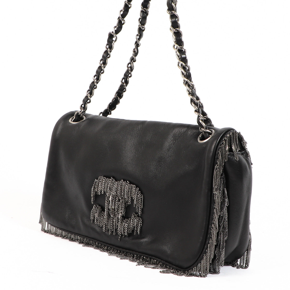 Sac à bandoulière Chanel en cuir noir à franges chaîne