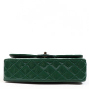 Shop authentic second hand Chanel Classic Bag in green on labellov.com