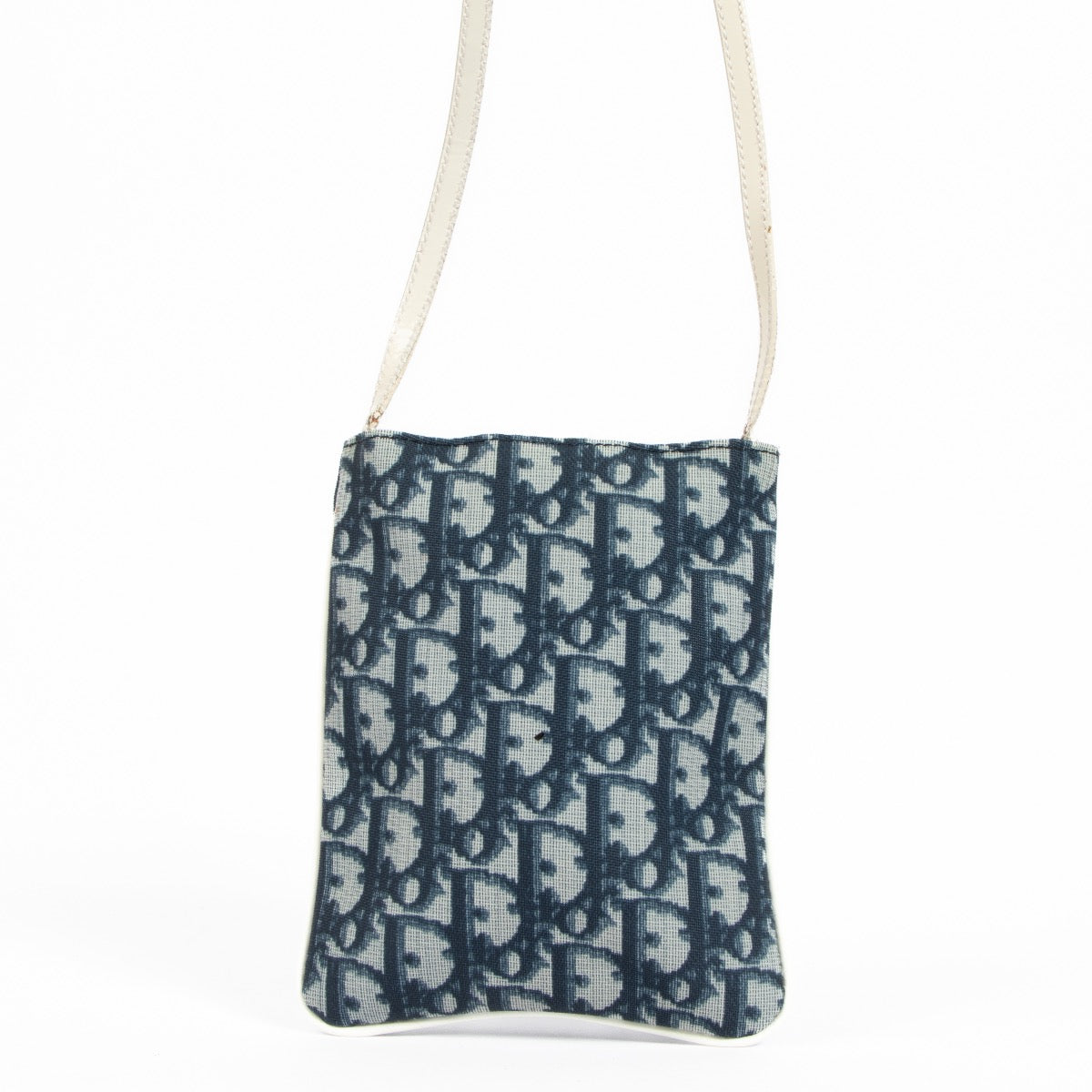 Shop an authentic second hand Christian Dior Monogram Canvas Crossbody on Labellov.com