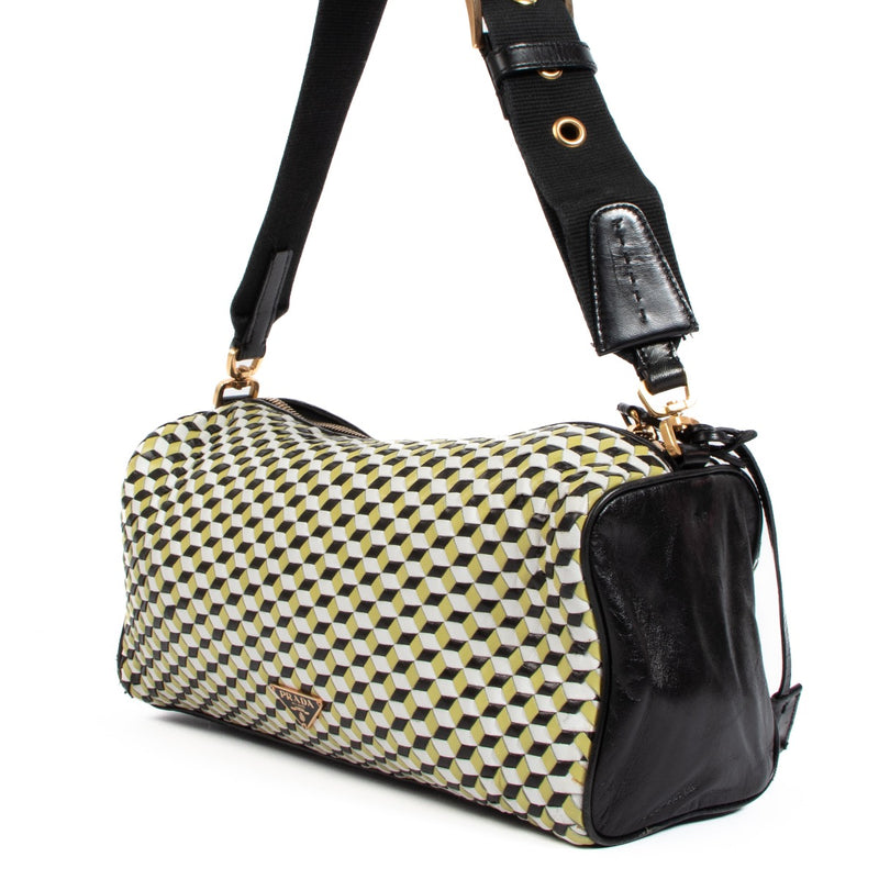Buy an authentic second hand Prada Tricolor Perspective Cubes Leather Handbag in very good condition at Labellov