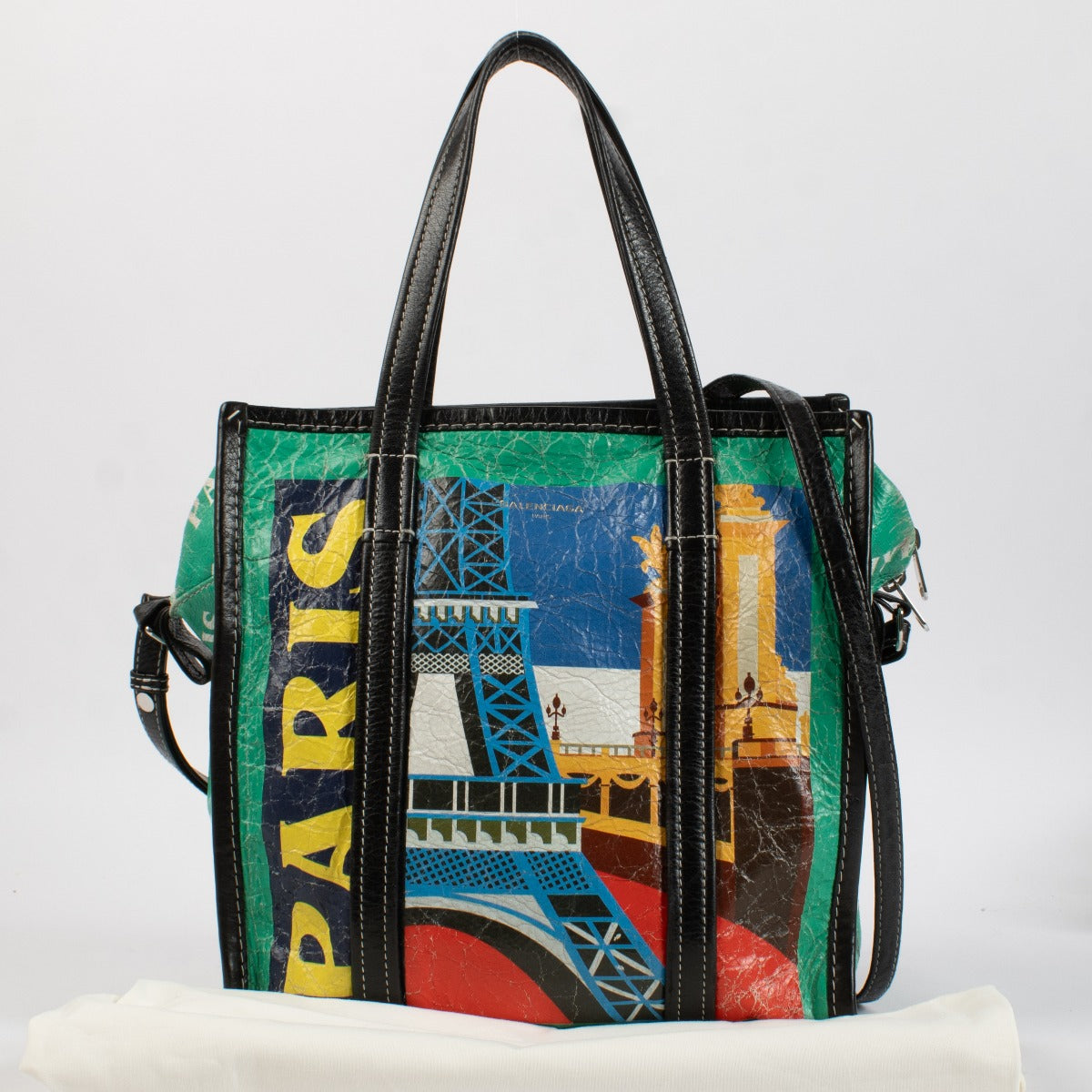 Shop authentic second hand luxury designer archive Balenciaga Paris Bazar S Shopper Bag on www.labellov.com