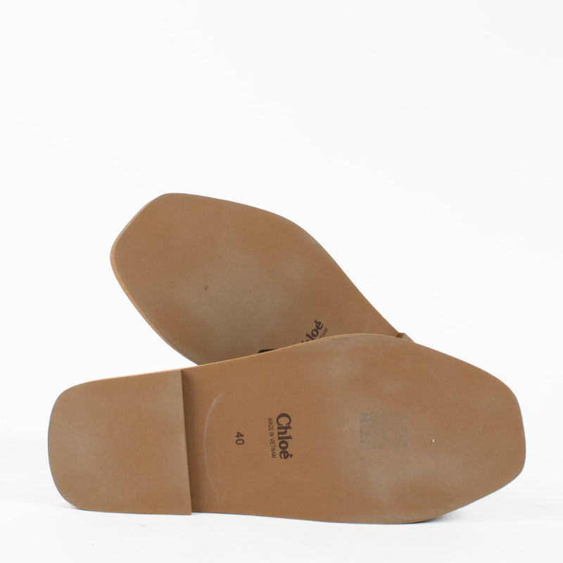 Authentic second hand Chloé Black Woody Sandals - Size 40 on Labellov.com