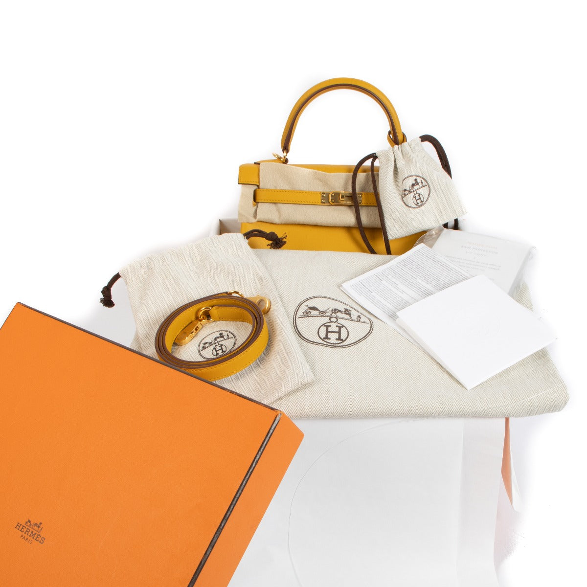 Hermès 2022 Kelly 25 Jaune Ambre Swift