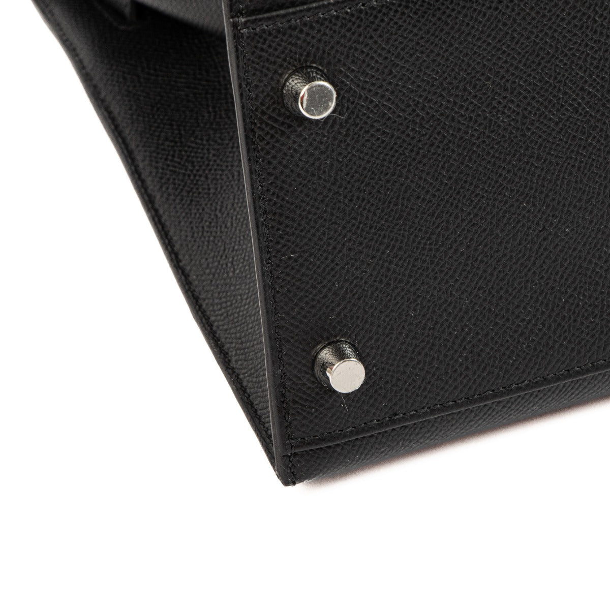 Authentic second hand pre-owned Hermes Kelly 32 on www.labellov.com