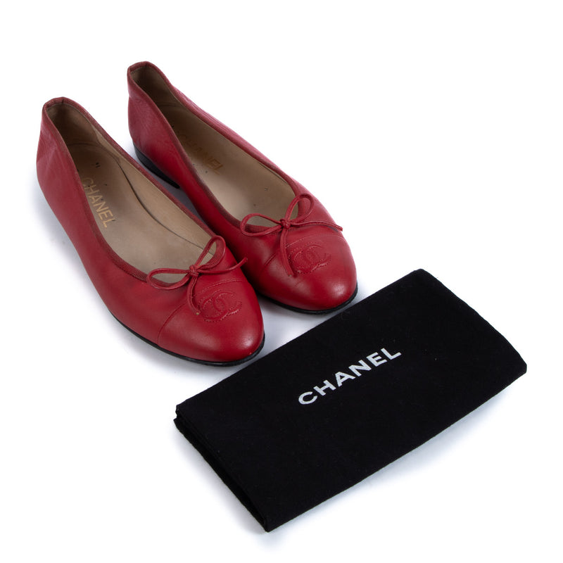 Chanel Rode Leren CC Ballerina's - Maat 39