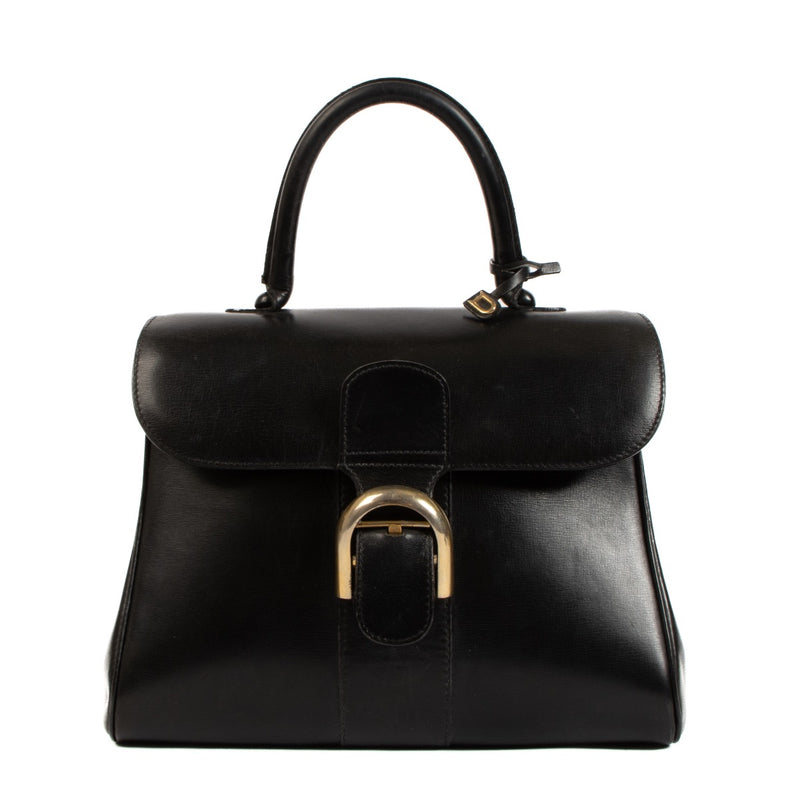 Shop safe online at Labellov in Antwerp, Brussels and Knokke this 100% authentic second hand Delvaux Black Leather MM Brillant