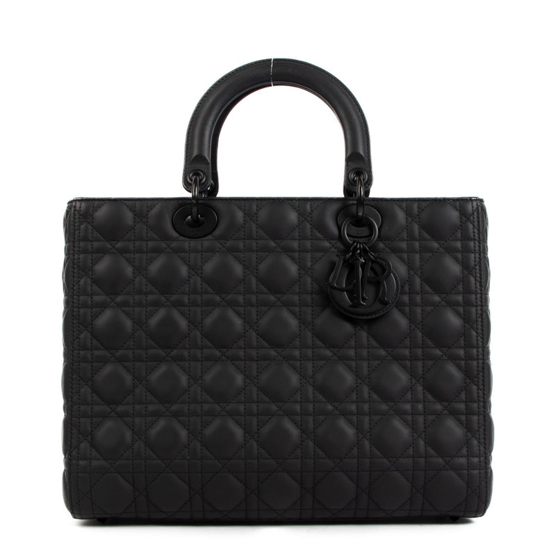 Shop safe online at Labellov in Antwerp, Brussels or Knokke this 100% authentic second hand Christian Dior Large Lady Dior Black Ultramatte Cannage Calfskin