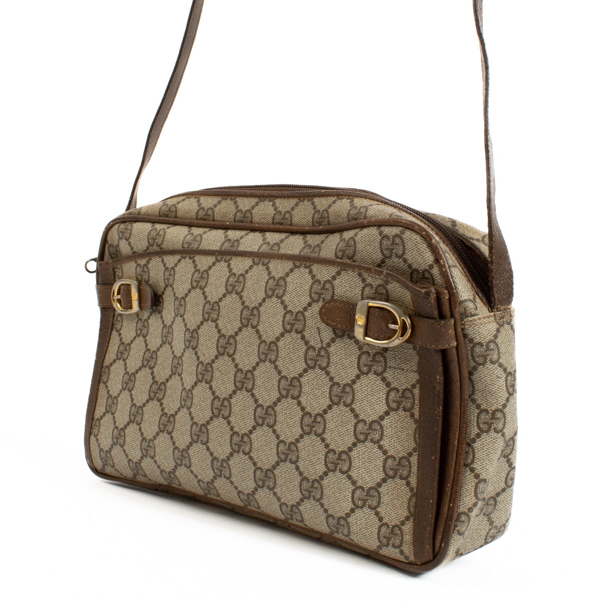 shop 100% authentic second hand Gucci GG Supreme Vintage Crossbody Bag on Labellov.com