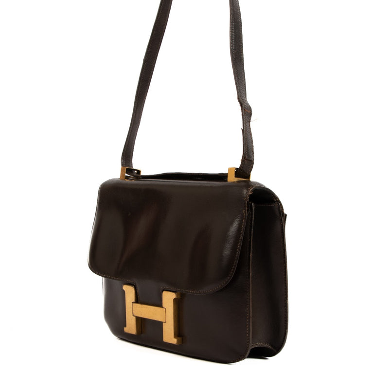 authentic second hand Vintage Hermès Brown Constance Shoulder bag on www.Labellov.com