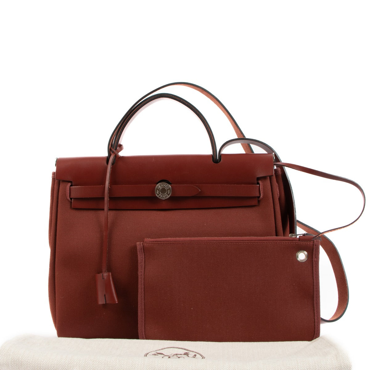 Buy authentic second hand Hermès Herbag 31 on www.labellov.com