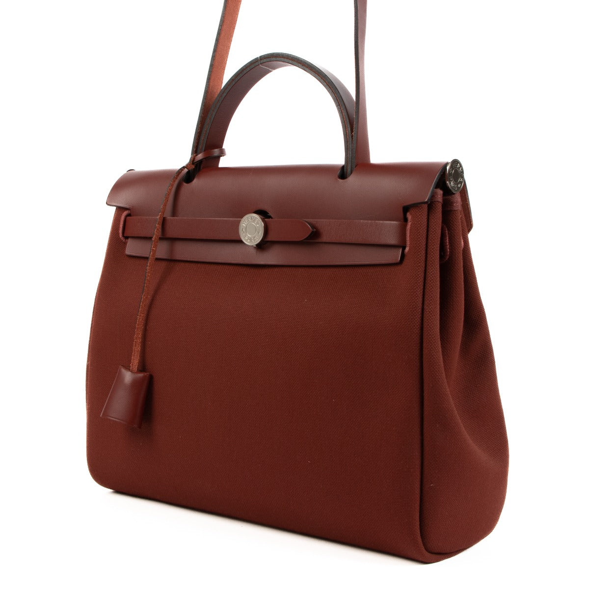 Buy authentic second hand Hermès Herbag 31 on www.labellov.com
