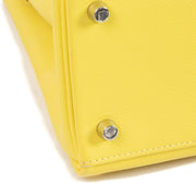 Authentic second hand Hermes Kelly 28 Lime Yellow on www.labellov.com