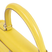 Authentic second hand Hermes Kelly 28 Lime Yellow on www.labellov.com