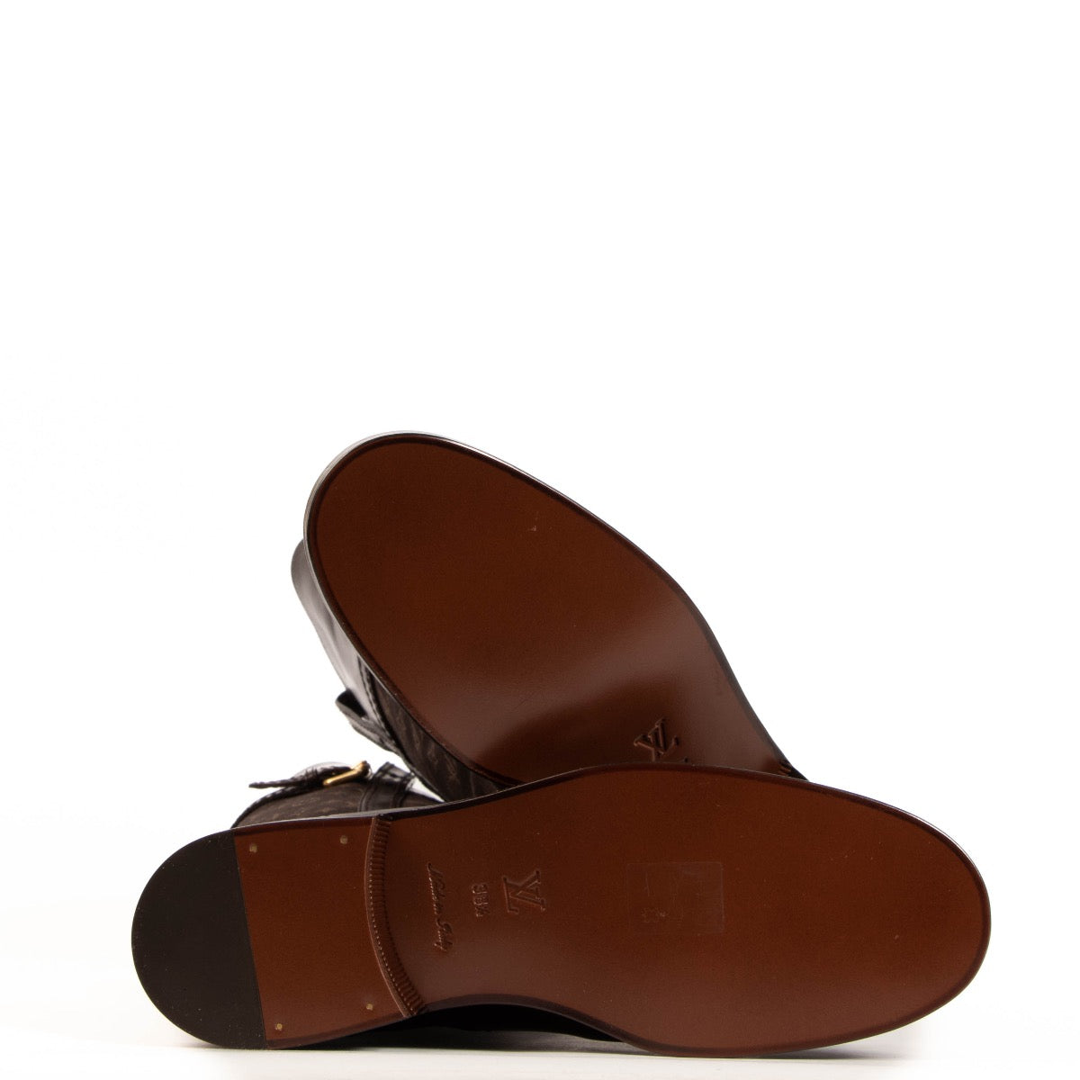Shop safe online at Labellov in Antwerp this 100% authentic second hand Louis Vuitton Flash Jodie Brown Monogram Riding Boots
