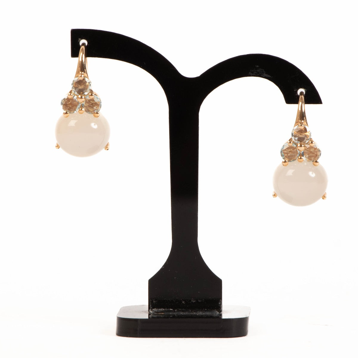 shop 100% authentic second hand Pomellato Gold Earrings Luna on Labellov.com
