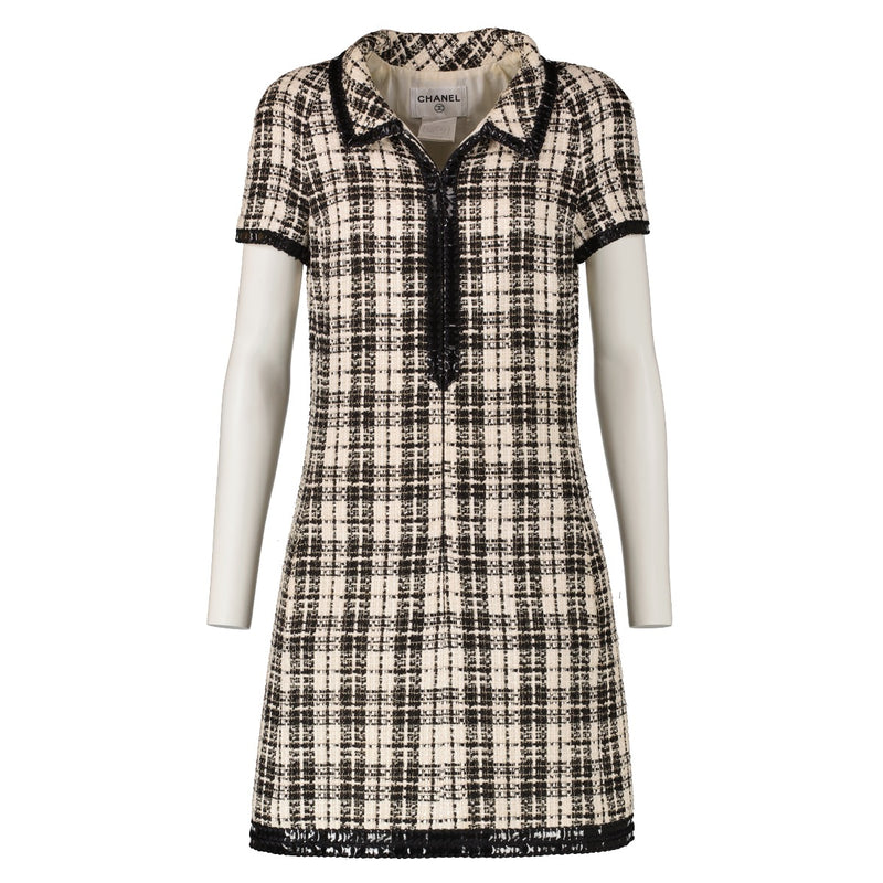 Shop 100% authentic secondhand Chanel 07P Tweed Zipper Dress - Size FR38 on Labellov.com