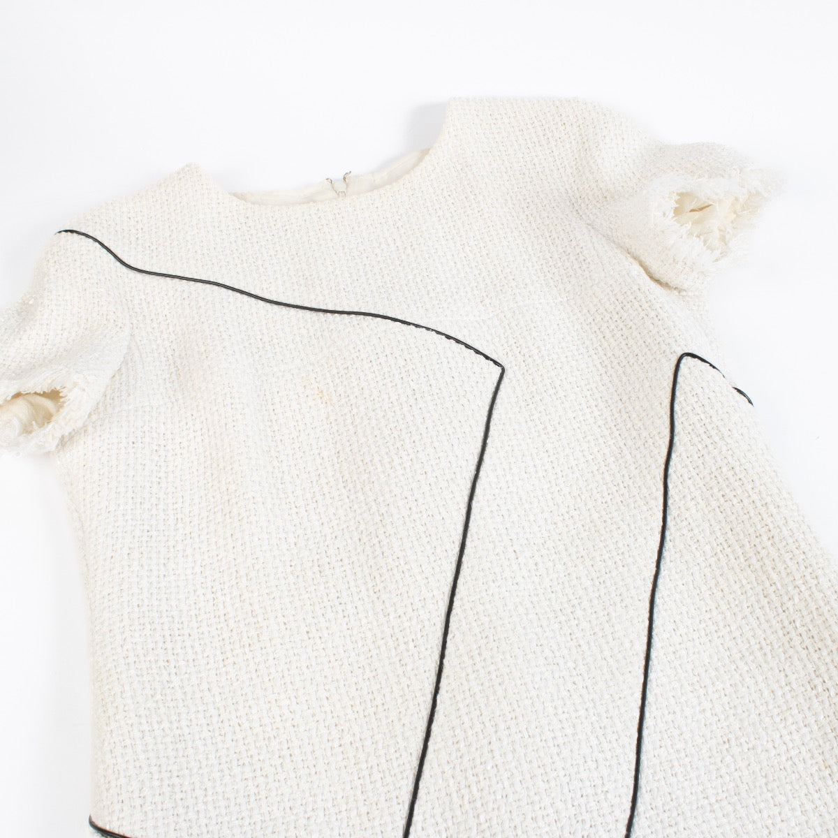 Shop 100% authentic secondhand Chanel 12P White Tweed Dress - Size 36 on Labellov.com