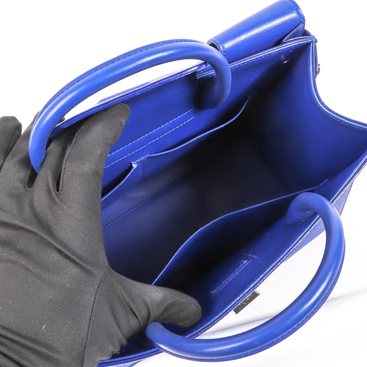 Buy an authentic second hand Christian Dior Electric Blue Diorever Top Handle in very good condition at Labellov