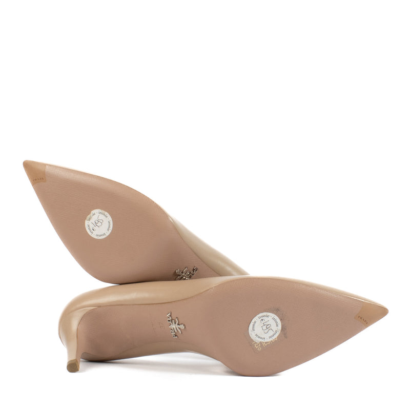 Prada Nude Leren Puntige Pumps - maat 37