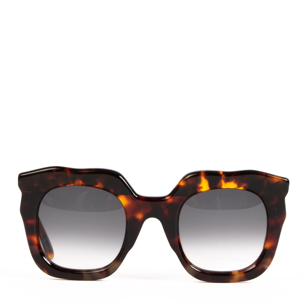 Buy an authentic pair of second hand Laurence Dari Devoted Havana Triple Sunglasses in very good condition at Labellov.