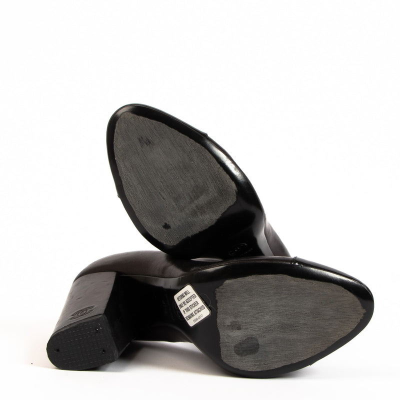 Chanel Zwarte Cap Toe CC Blokhak Pumps - Maat 41,5