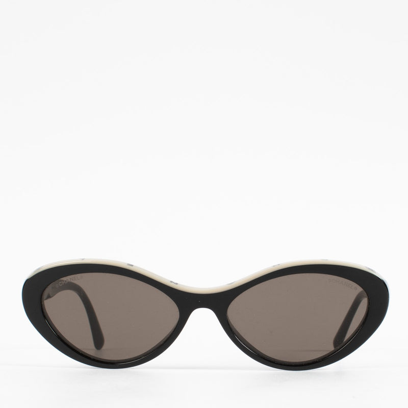 Shop 100% authentic secondhand Chanel Black/Pink 5416 Sunglasses on Labellov.com