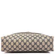 Authentic second hand Gucci monogram shoulder bag in very good condition on Labellov.com