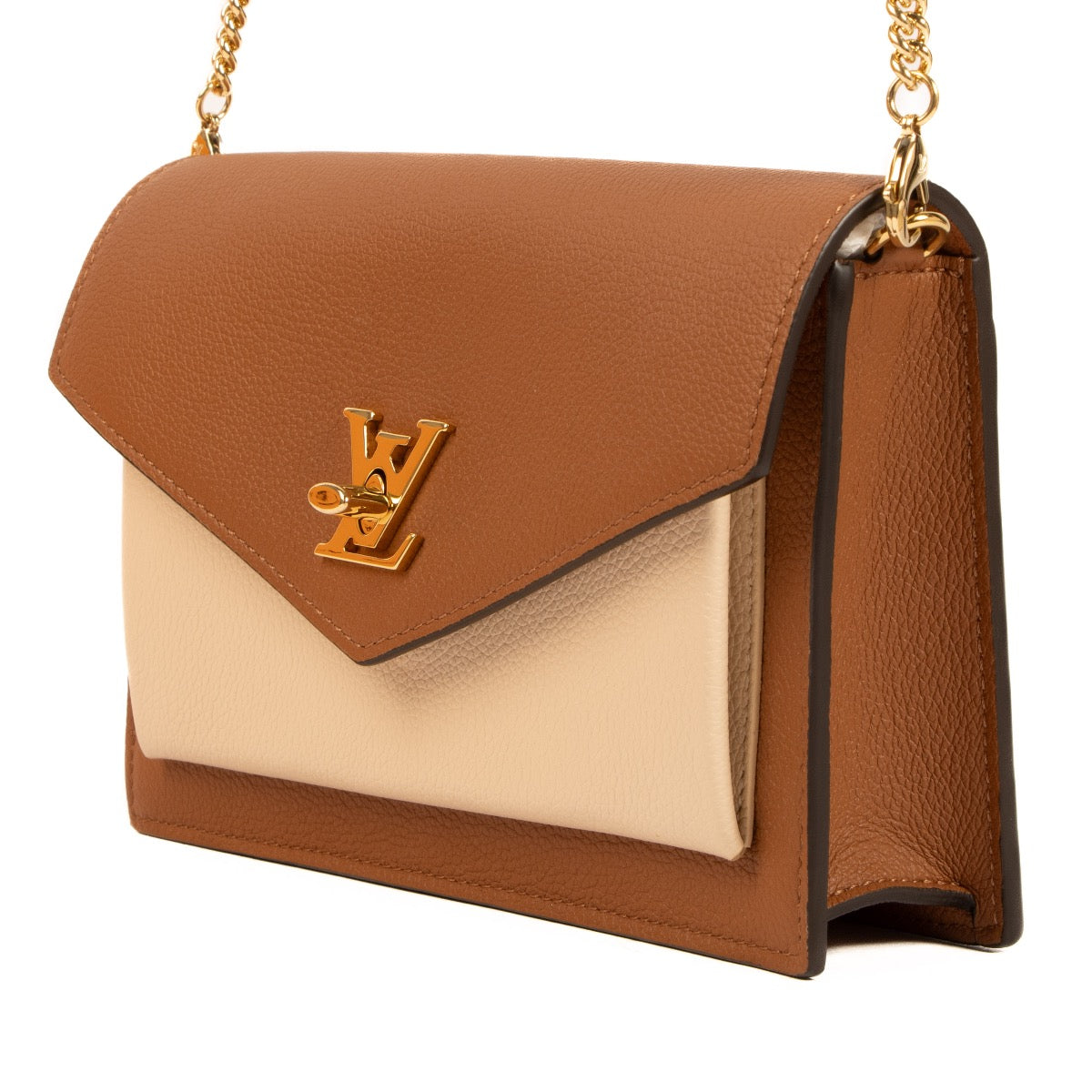 Shop Safe online at Labellov in Antwerp, Brussels and Knokke this 100% authentic second hand Louis Vuitton Cognac MyLockMe Chain Pochette Crossbody