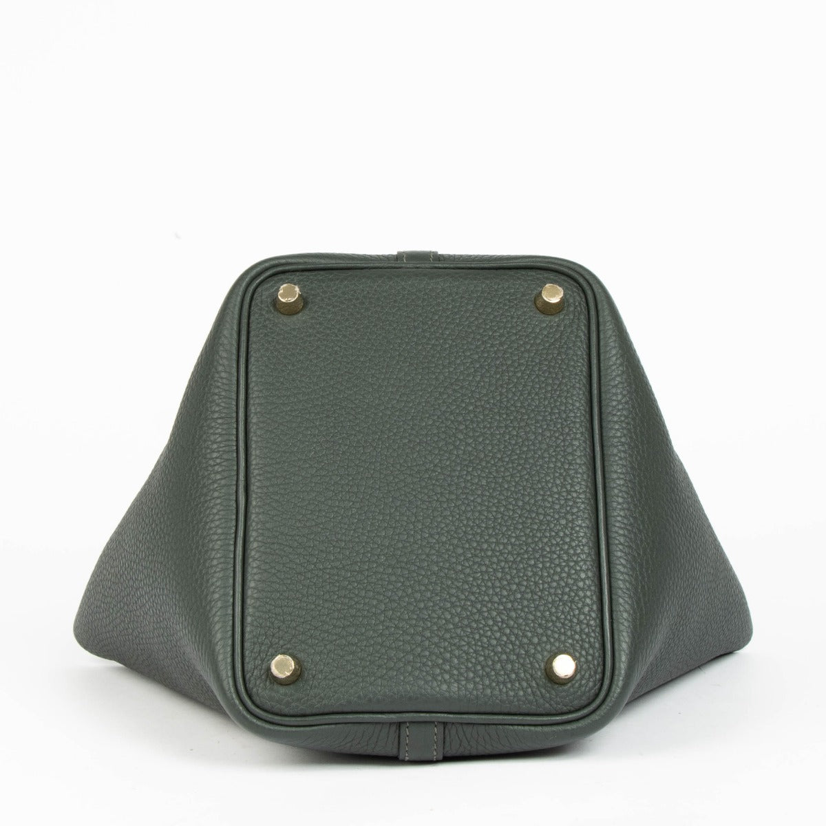 Shop this 100% authentic Hermès Picotin Lock 18 Vert Foncé Clemence GHW at Labellov.com