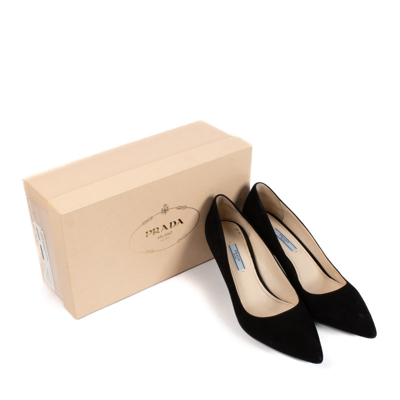 shop 100% authentic second hand Prada Black Suède Heels - Size 41 on Labellov.com