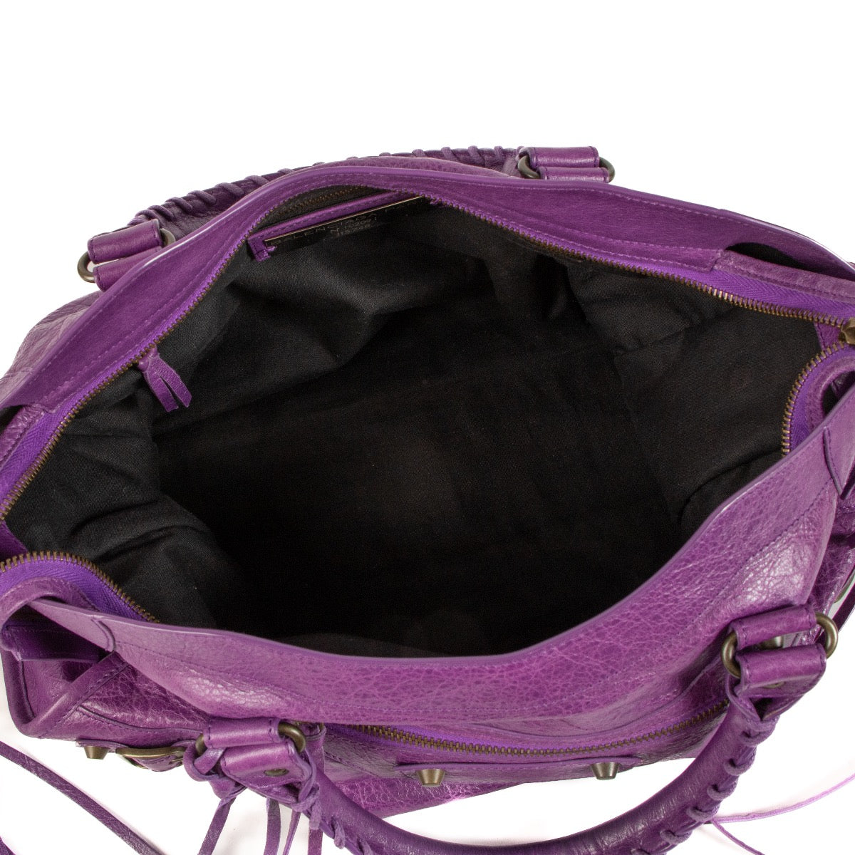 Shop 100% authentic second-hand Balenciaga Ultraviolet Arena Classic City Bag on Labellov.com