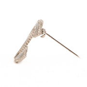 Shop safe online at Labellov in Antwerp, Brussels and Knokke this 100% authentic second hand Chanel Silver and Green Brooch
