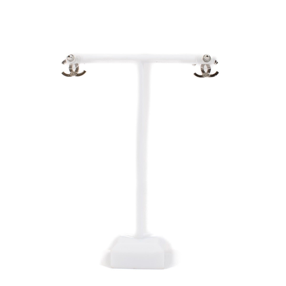 Shop 100% authentic secondhand Chanel Silver Crystal CC Earrings on Labellov.com