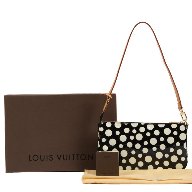 Shop 100% authentic second-hand Louis Vuitton x Yayoi Kusama black Shoulder bag on Labellov.com
