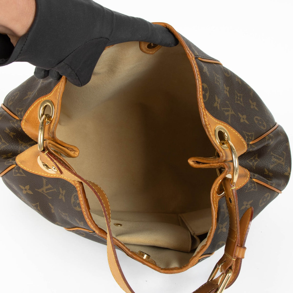 Louis Vuitton Galliera Monogram canvas shoulder bag timeless luxury