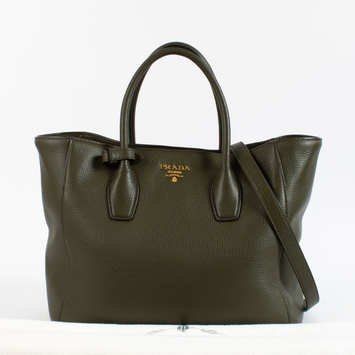shop 100% authentic second hand Prada Green Kaki Vitello Daino Tote Bag on Labellov.com