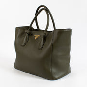 shop 100% authentic second hand Prada Green Kaki Vitello Daino Tote Bag on Labellov.com