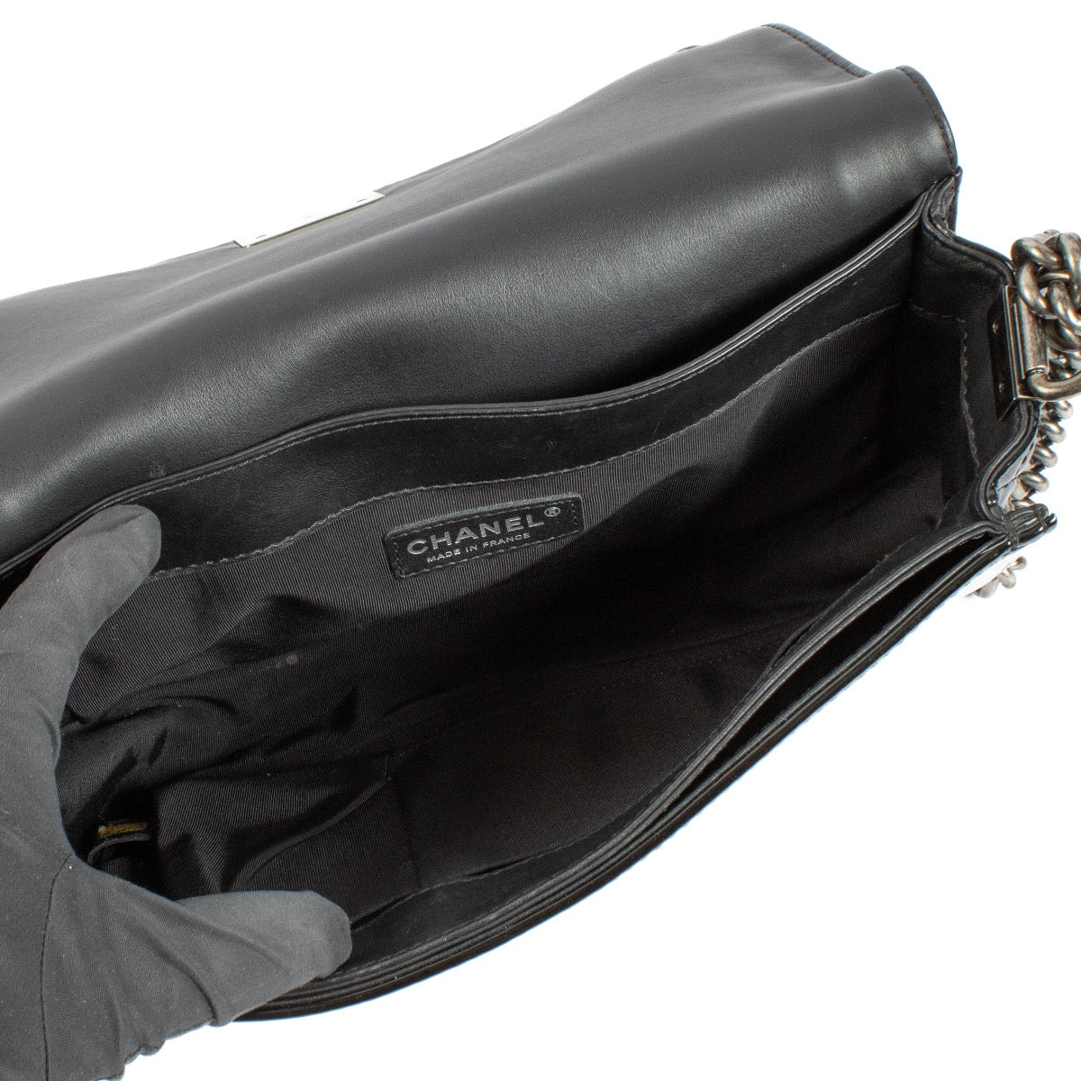 Authentic second hand Chanel Black Patent Large Boy Crossbody Bag on Labellov.com