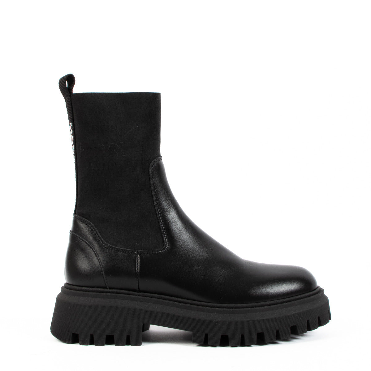 Moncler Black Leather Petit Neue Chelsea Boots - size 35