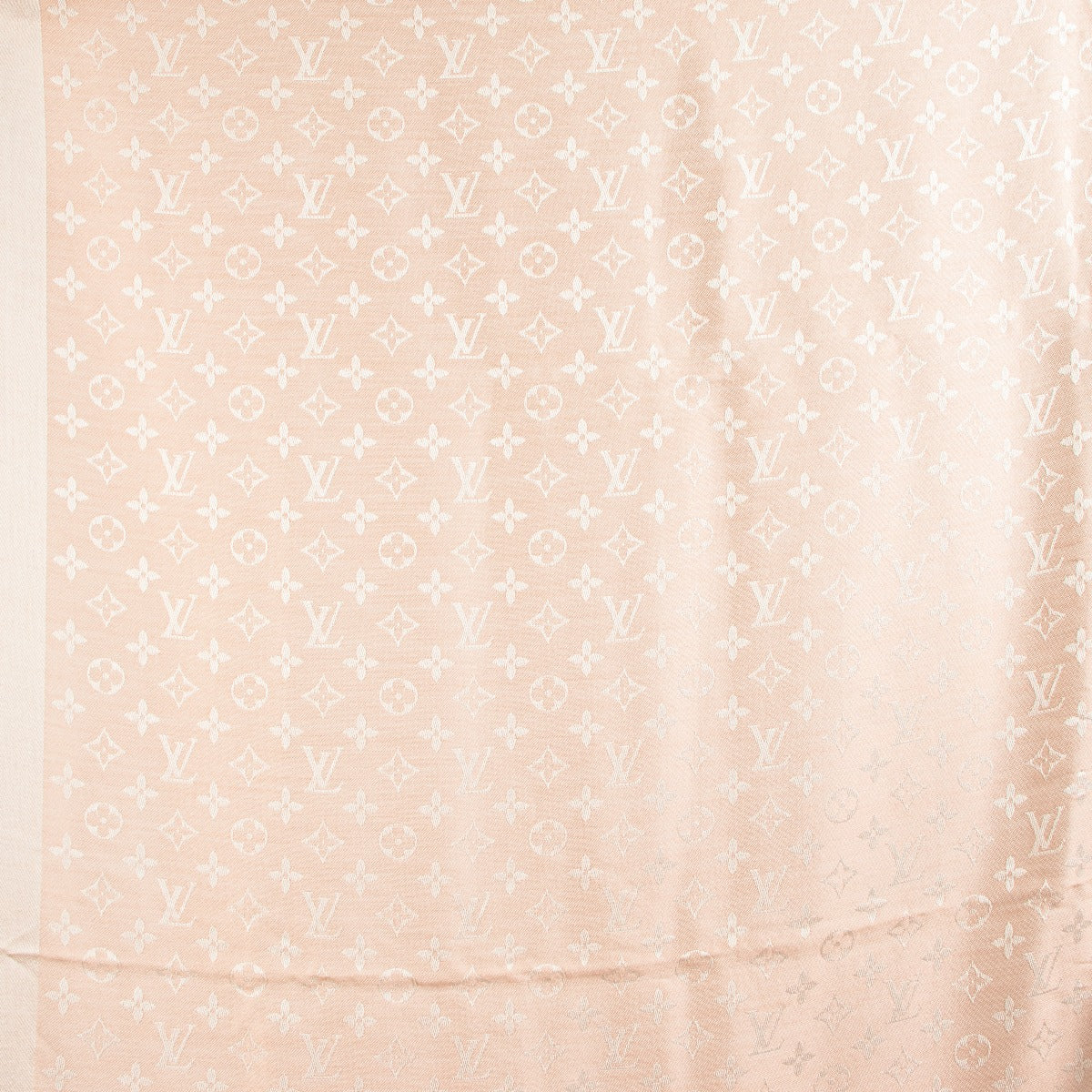 Louis Vuitton Écru White Monogram Shawl