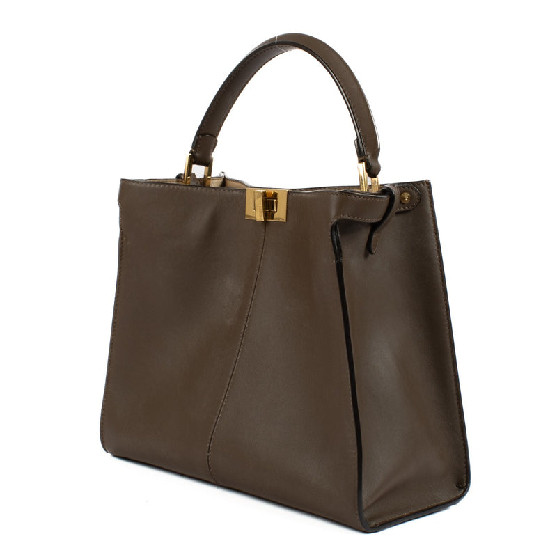 Shop safe online at Labellov in Antwerp, Brussels and Knokke this 100% authentic second hand Fendi Brown Leather Peekaboo X-Lite Medium Top Handle Bag