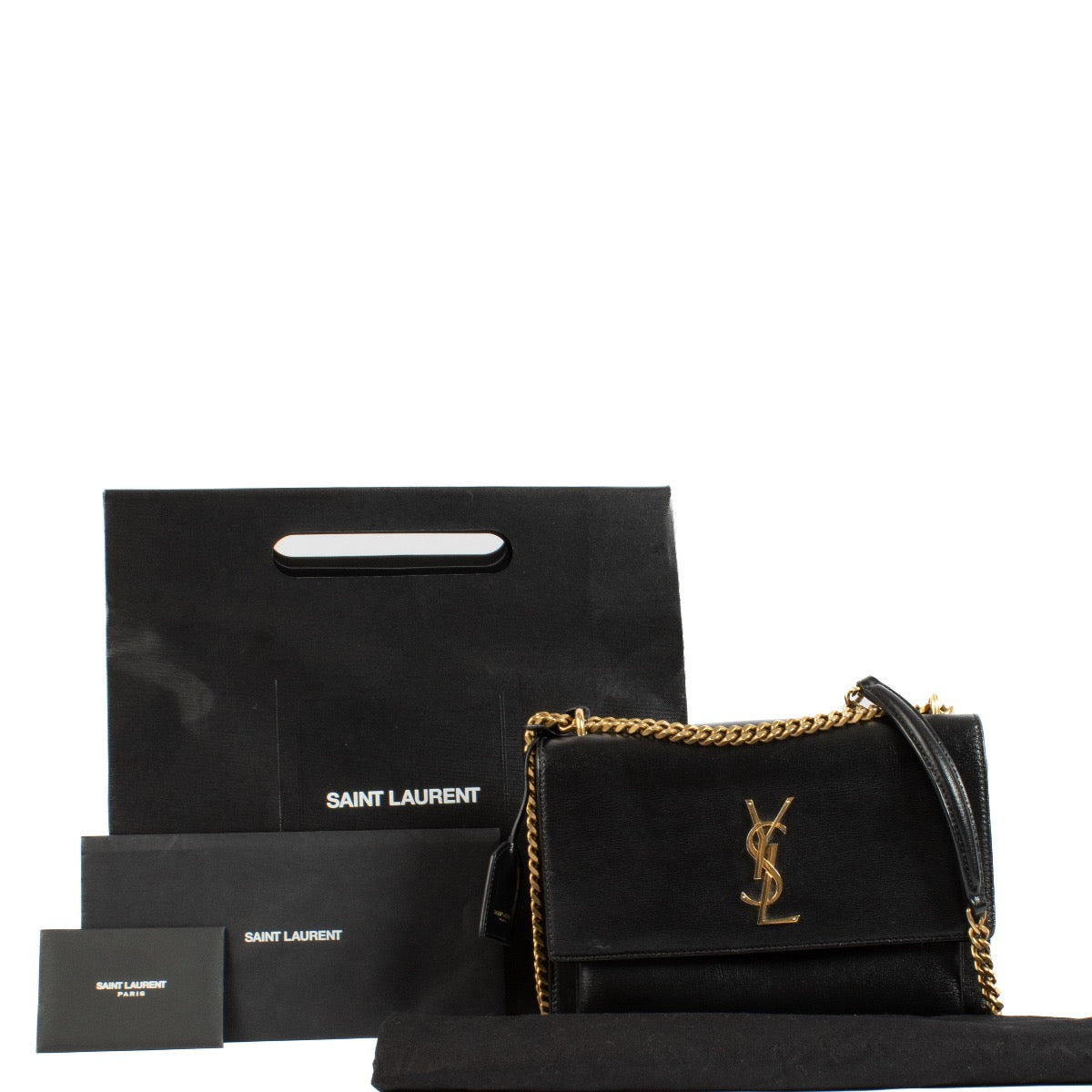 Shop safe online at Labellov in Antwerp, Brussels and Knokke this 100% authentic second hand Saint Laurent Black Sunset Medium Bag