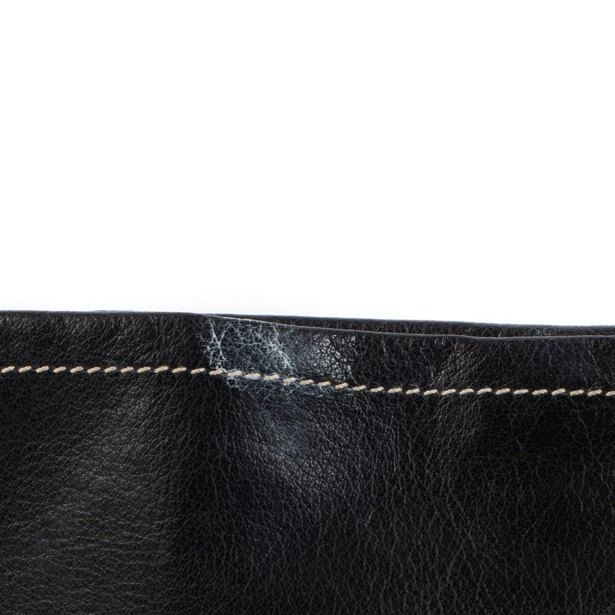 Pochette Prada noire en cuir de buffle