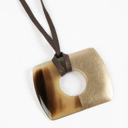 Shop safe online at Labellov in Antwerp, Brussels and Knokke this 100% authentic second hand Hermès Darva Horn Pendant Necklace