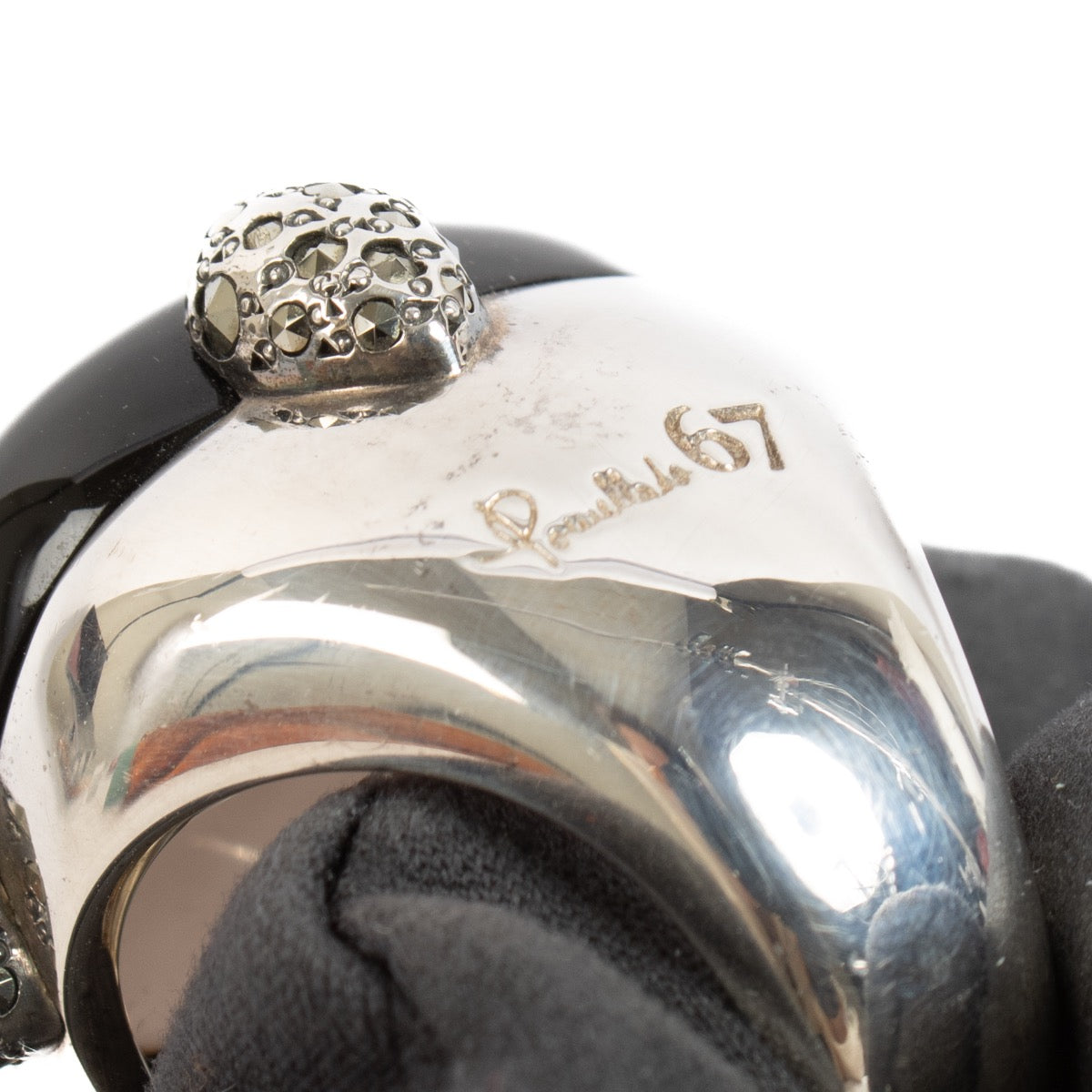 shop 100% authentic second hand Pomellato 67 Silver Griffes Ring - Size 55 on Labellov.com