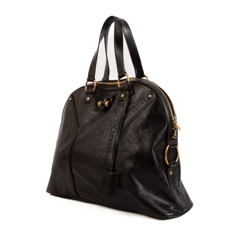 Shop safe online at Labellov in Antwerp this 100% authentic second hand Saint Laurent Black Patent Leather Muse Top Handel