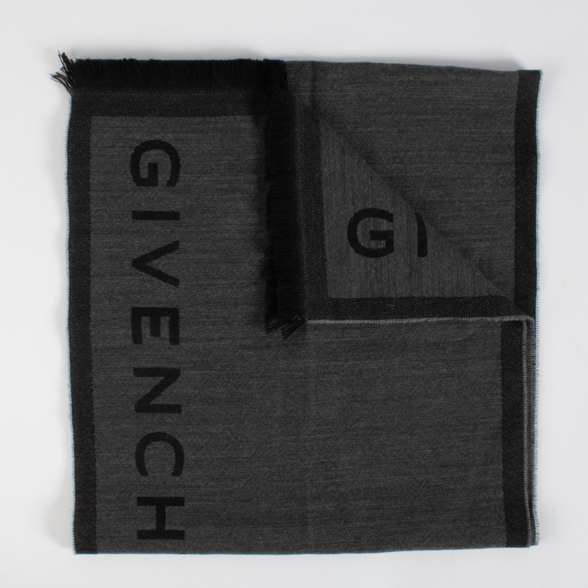 Authentic second hand Givenchy Grey Scarf on Labellov.com